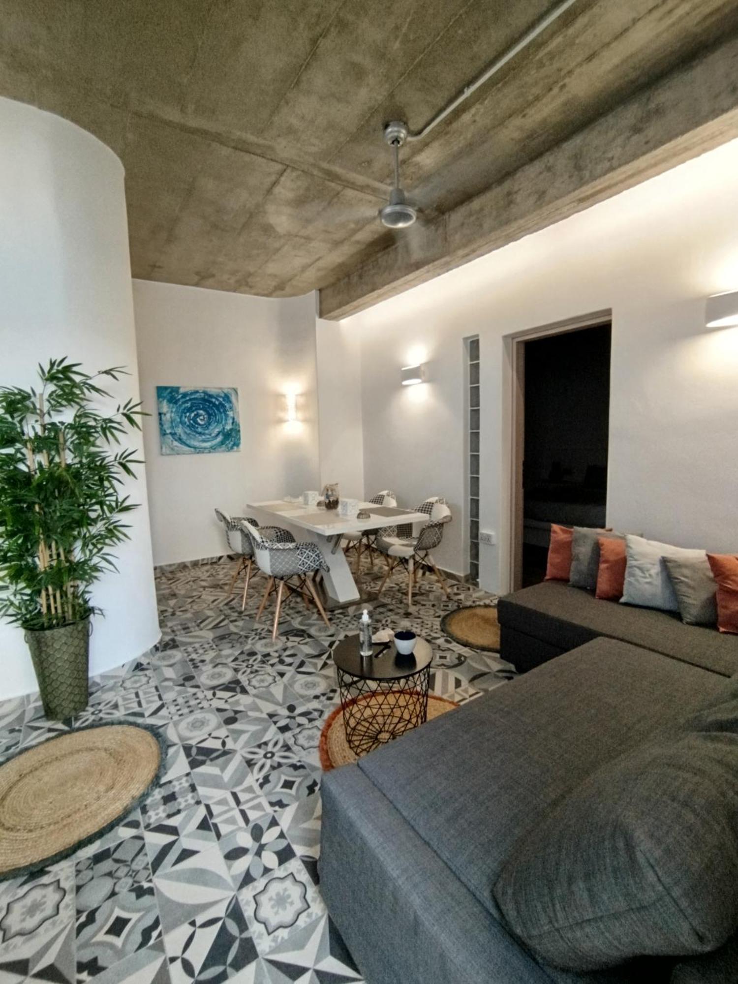Ab Green Living Santorini Emporio  Exterior foto